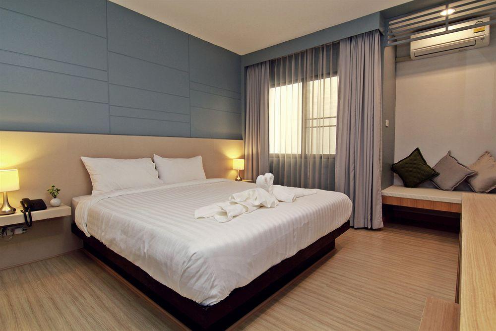 P21 Chiangmai Hotel Чиангмай Екстериор снимка
