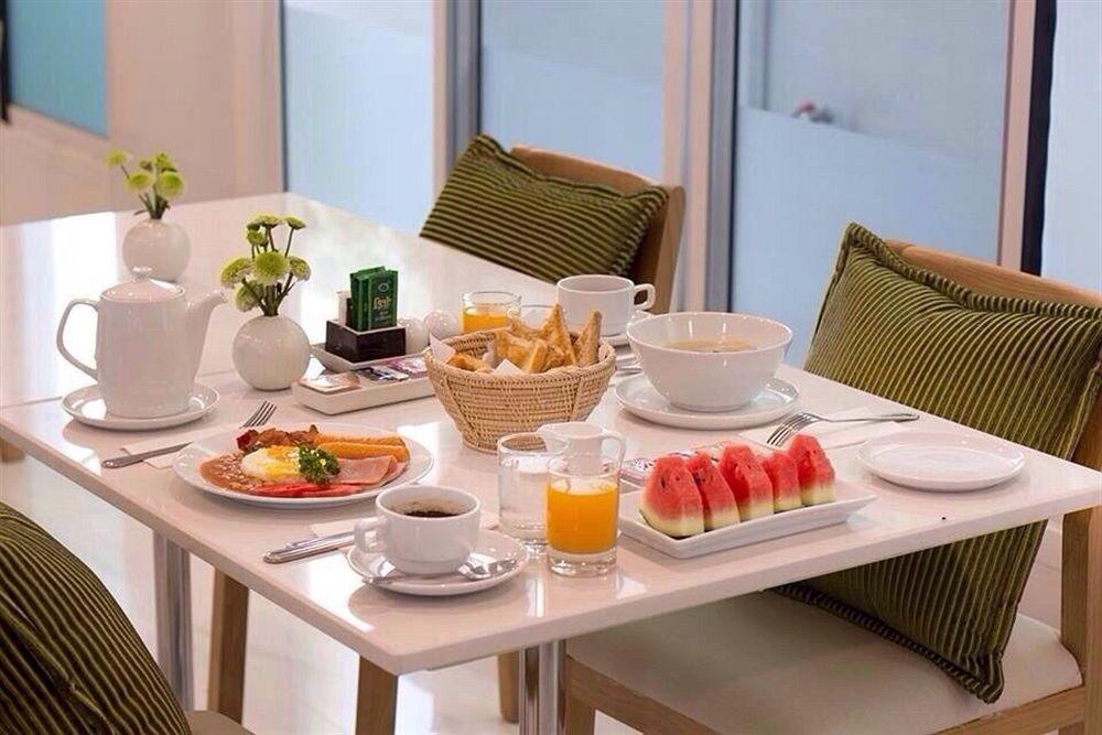 P21 Chiangmai Hotel Чиангмай Екстериор снимка