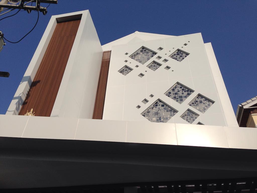 P21 Chiangmai Hotel Чиангмай Екстериор снимка